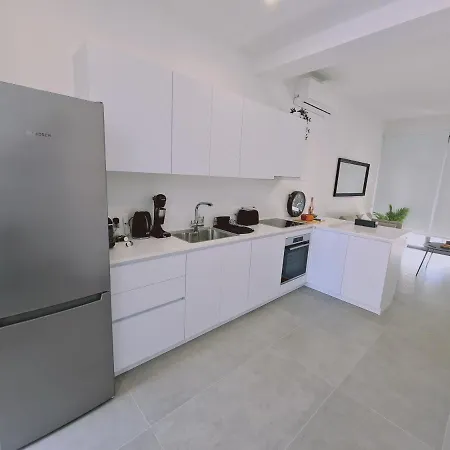 Anemone 19 * Protaras